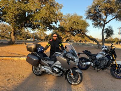 At the Bent Rim Grill in Leakey, TX with my former RT! 2-27-26